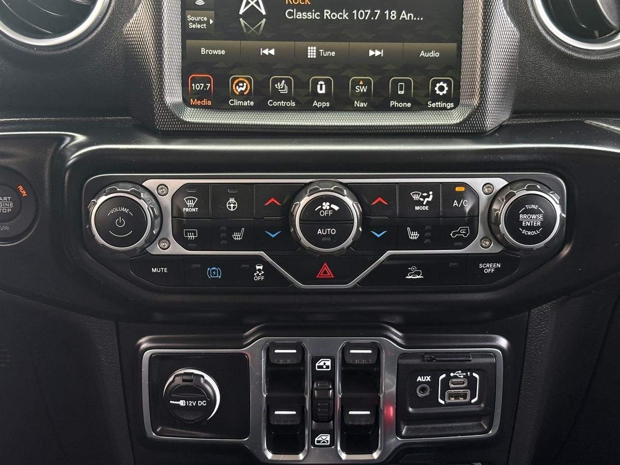 Jeep Wrangler Unlimited Sahara 4XE 2023