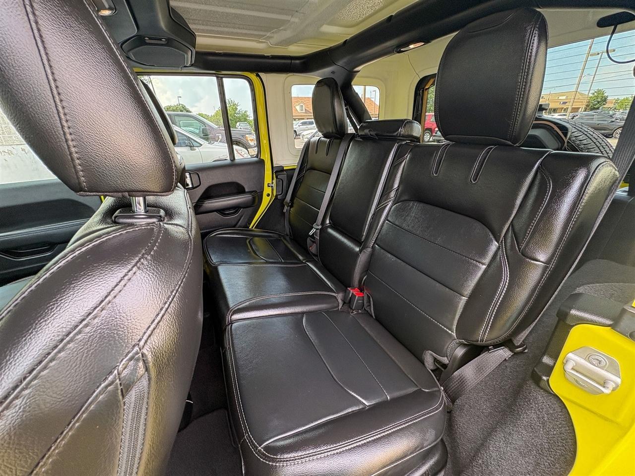 Jeep Wrangler Unlimited Sahara 4XE 2023