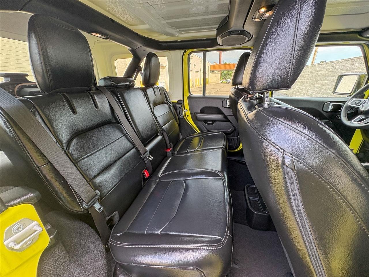 Jeep Wrangler Unlimited Sahara 4XE 2023