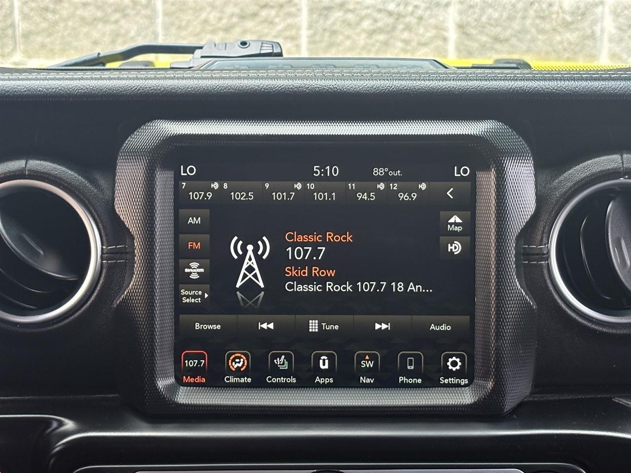 Jeep Wrangler Unlimited Sahara 4XE 2023