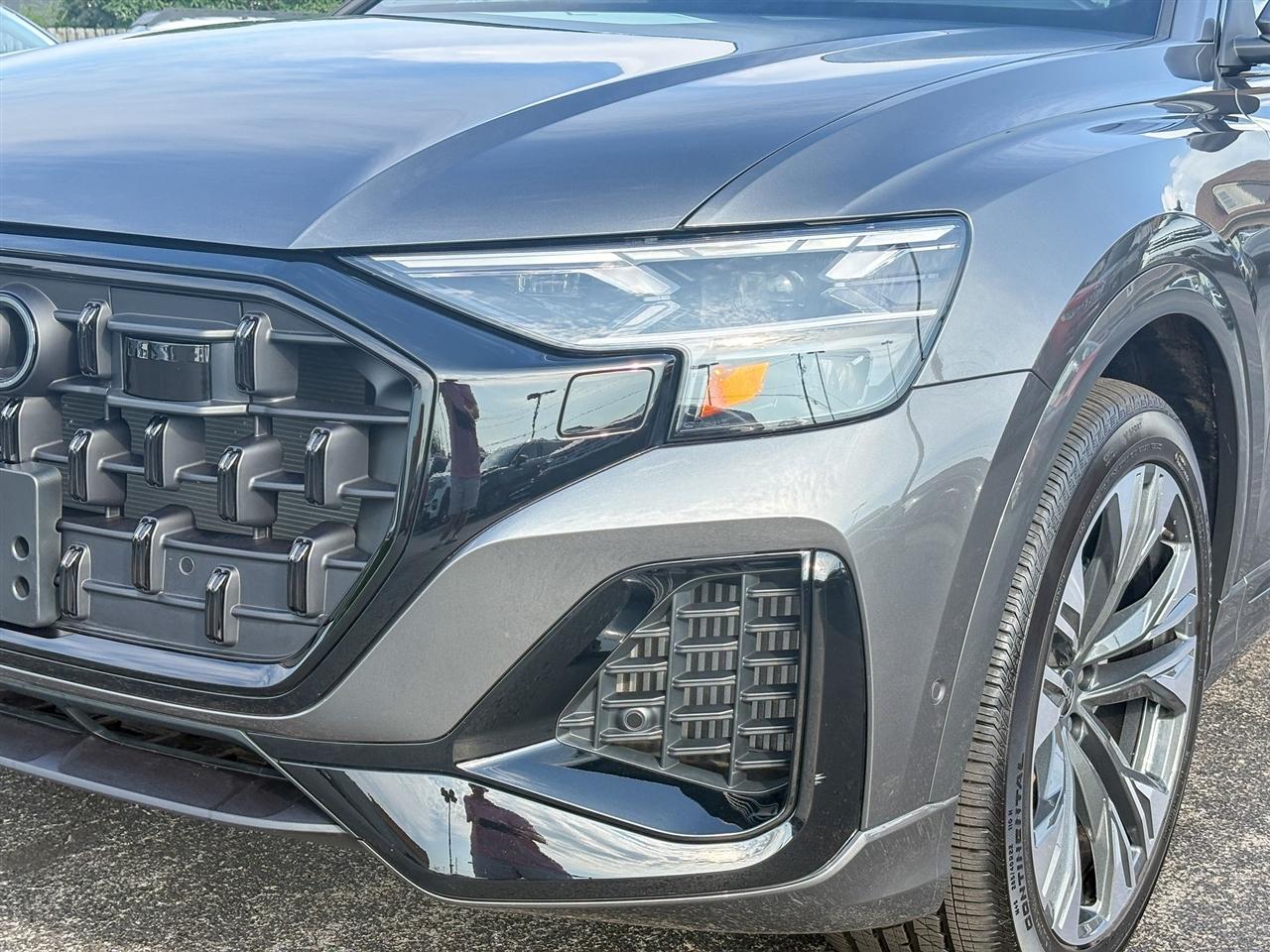 Audi Q8  2025