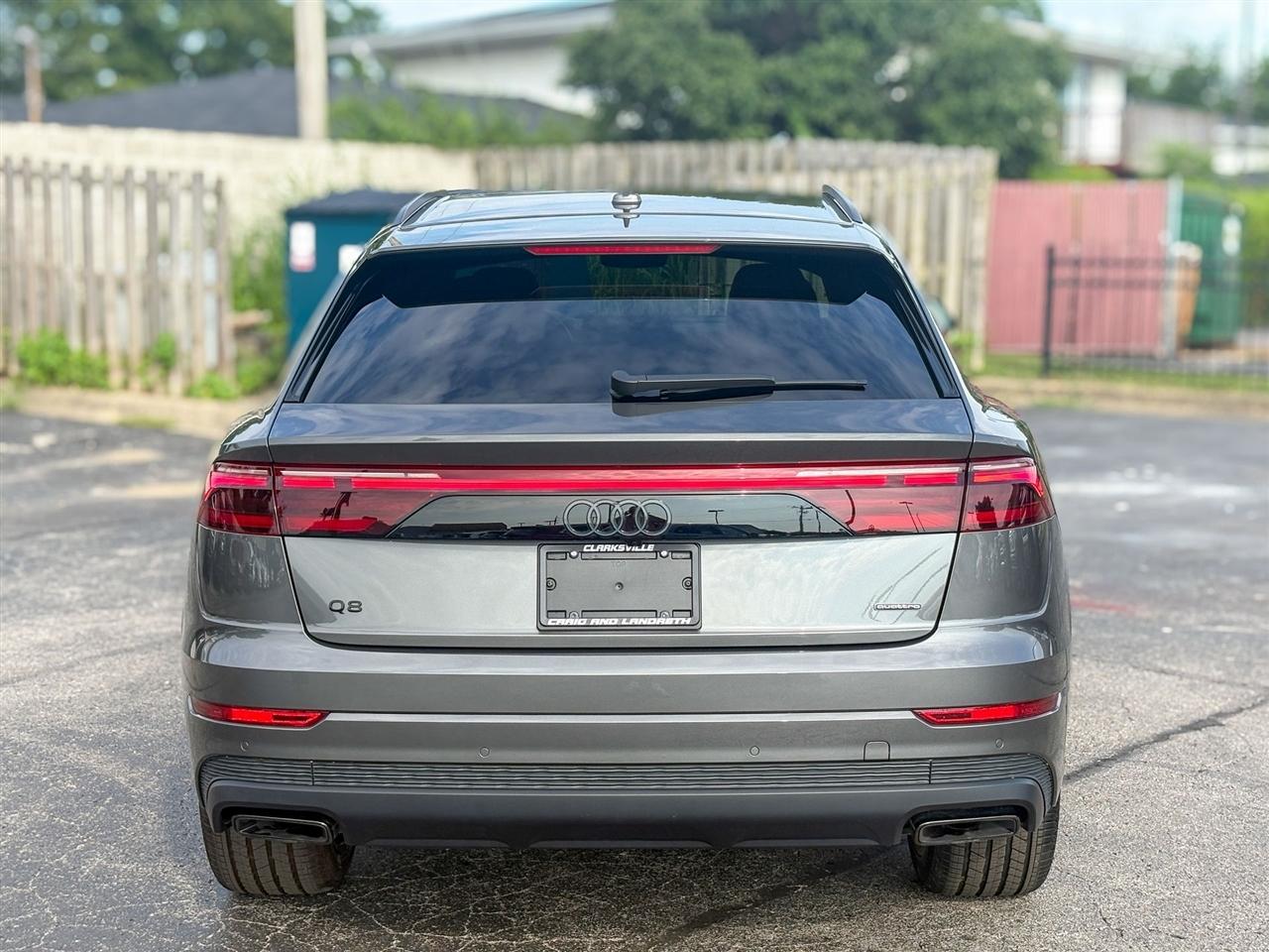 Audi Q8  2025