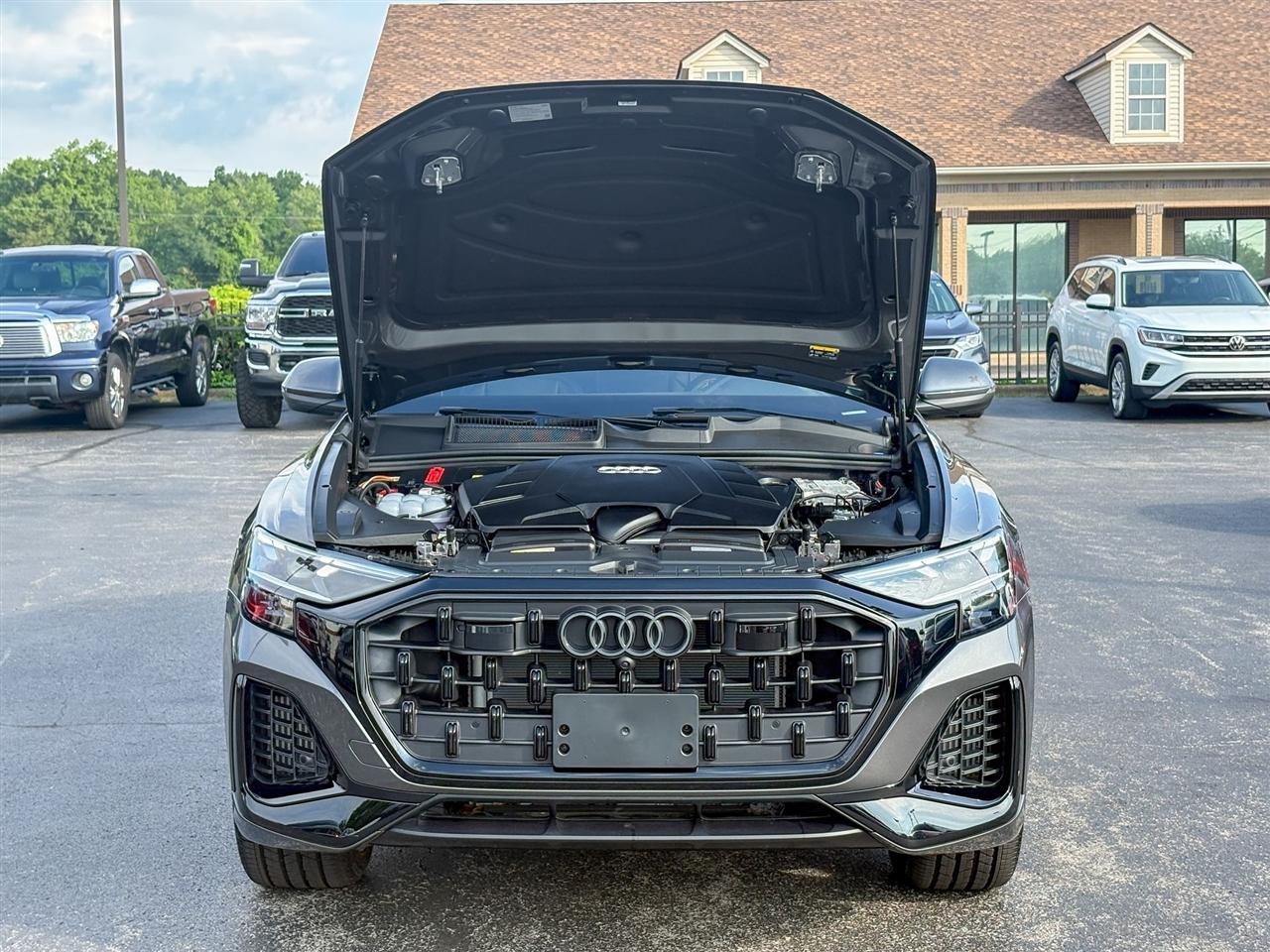 Audi Q8  2025