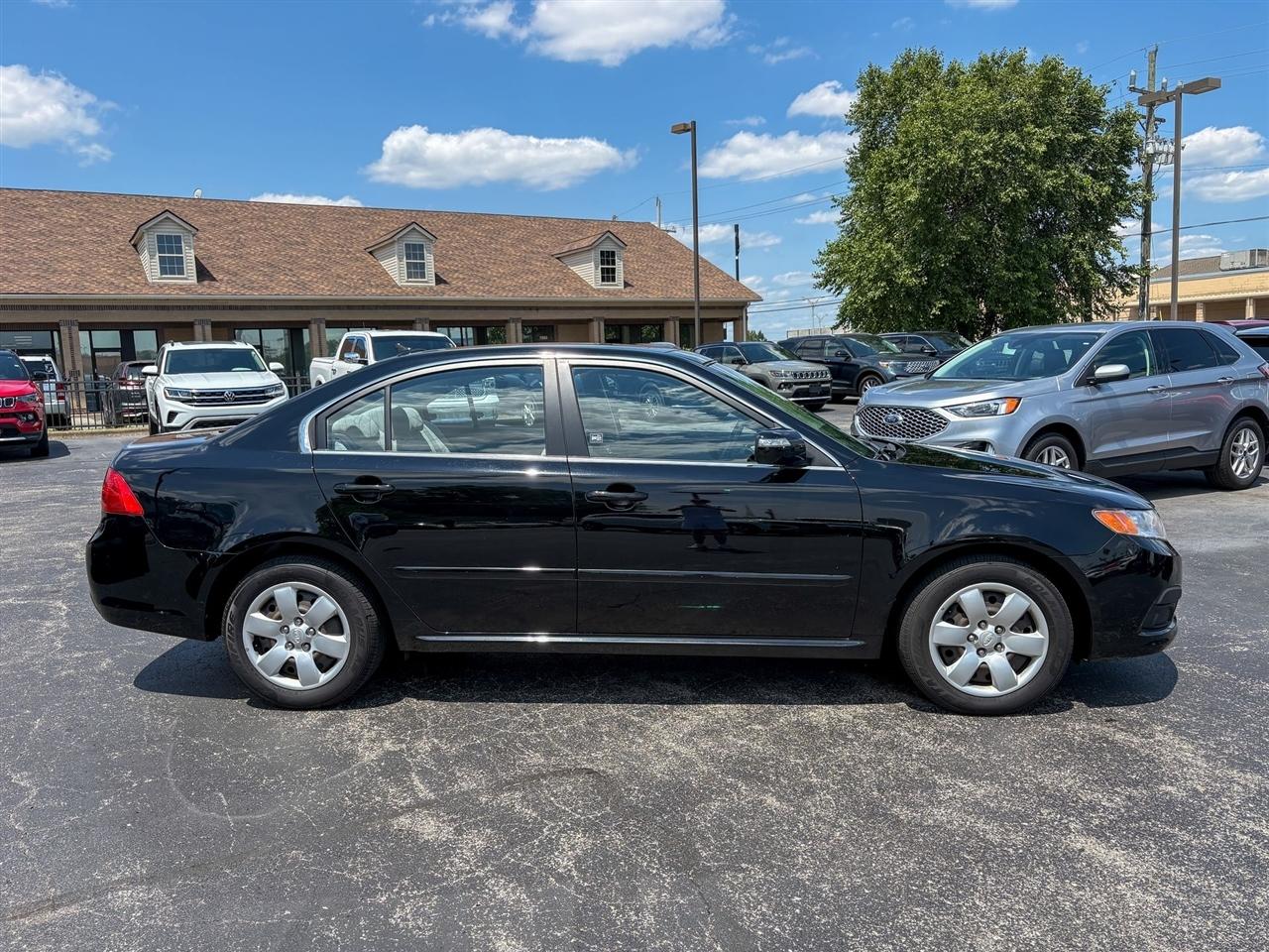 Kia Optima LX 2009