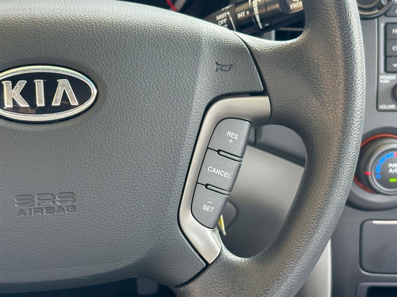 Kia Optima LX 2009