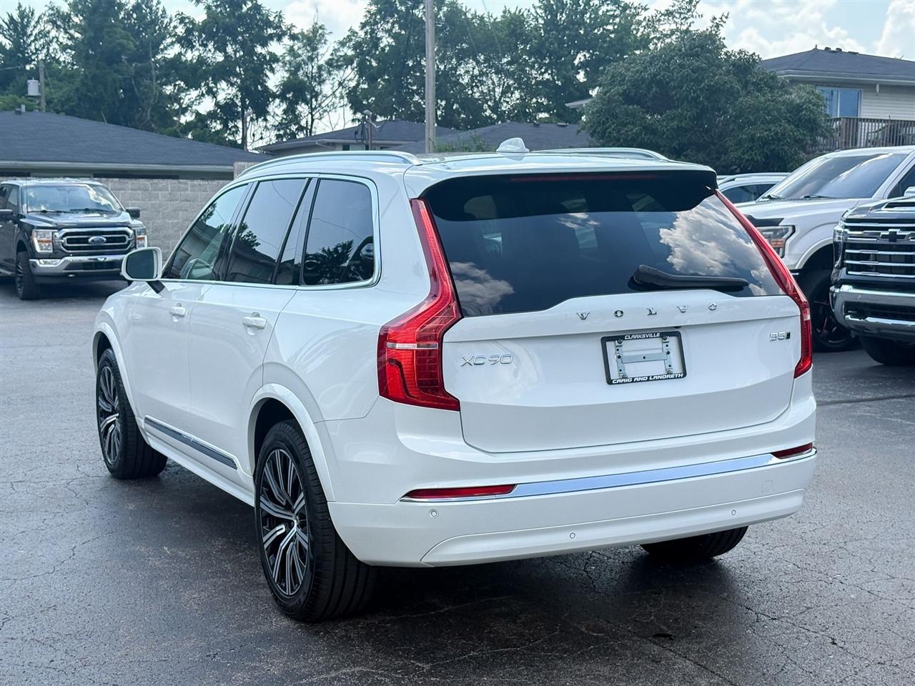 Volvo XC90 B5 Core 2025