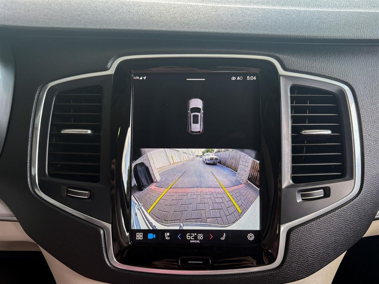 Volvo XC90 B5 Core 2025
