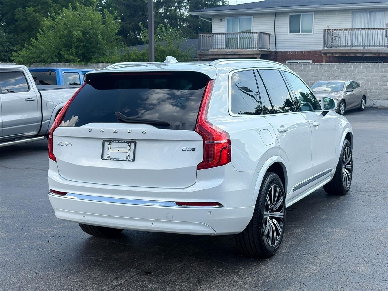 Volvo XC90 B5 Core 2025