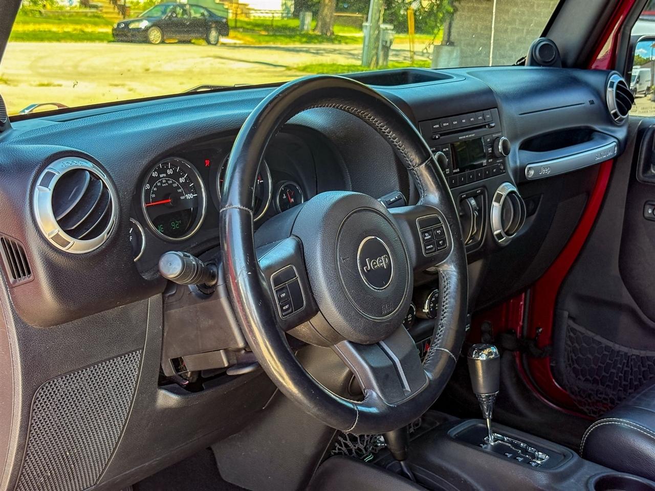 Jeep Wrangler Unlimited Sahara 4x4 2012