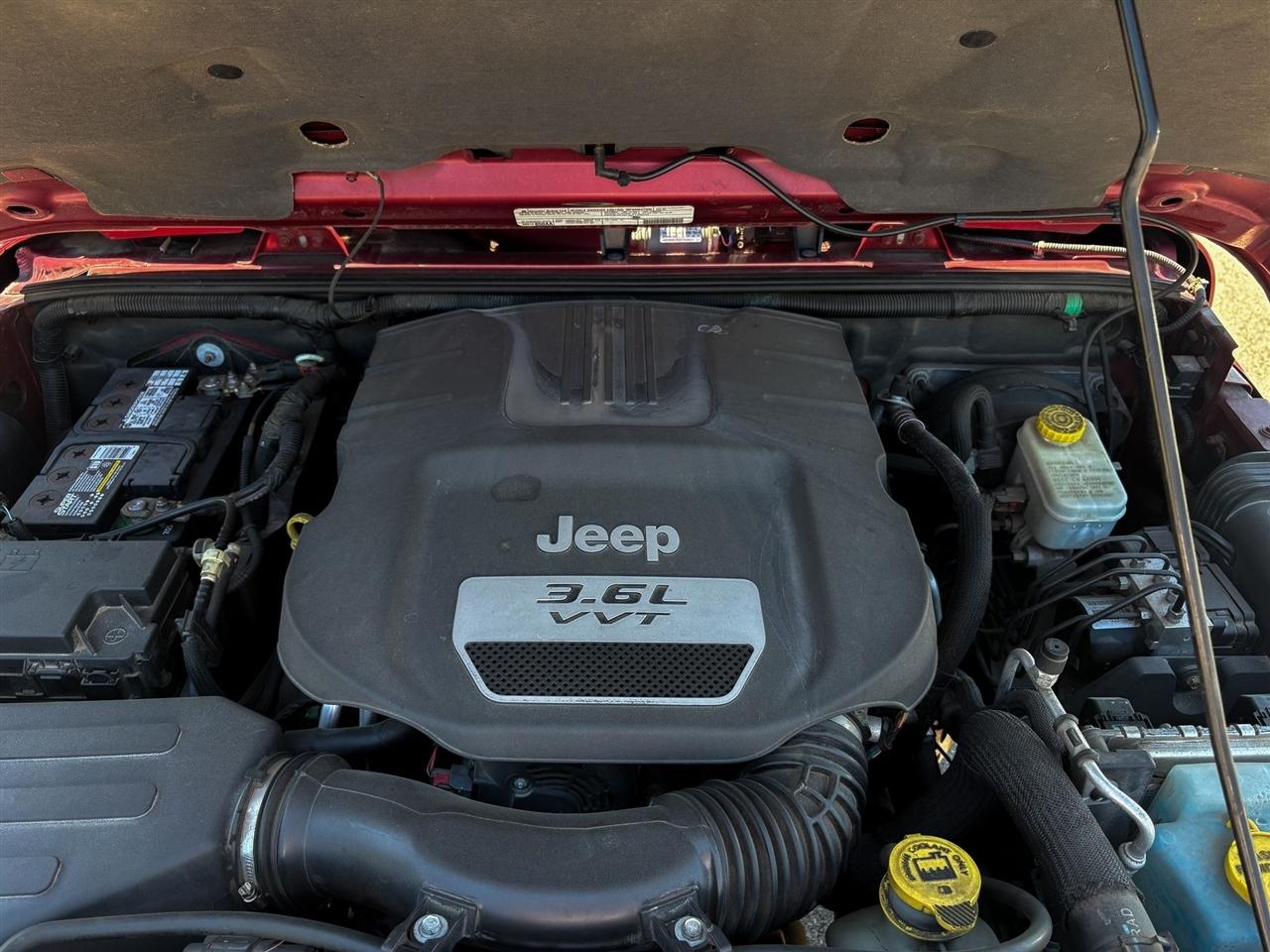 Jeep Wrangler Unlimited Sahara 4x4 2012