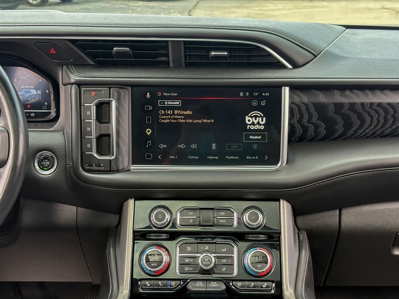GMC Yukon XL Denali 4WD 2024