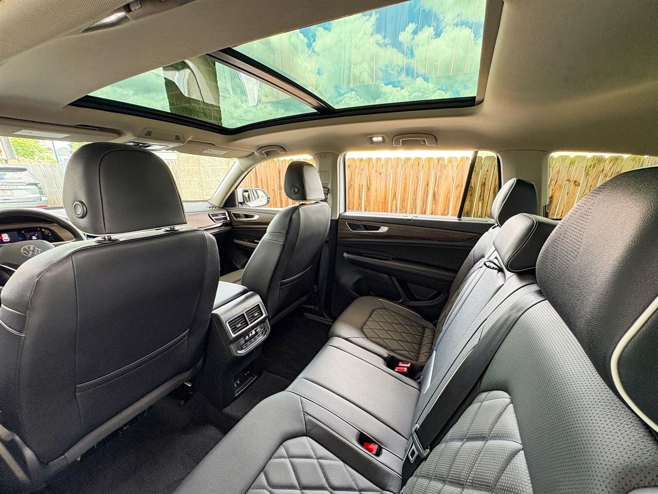 Volkswagen Atlas  2026