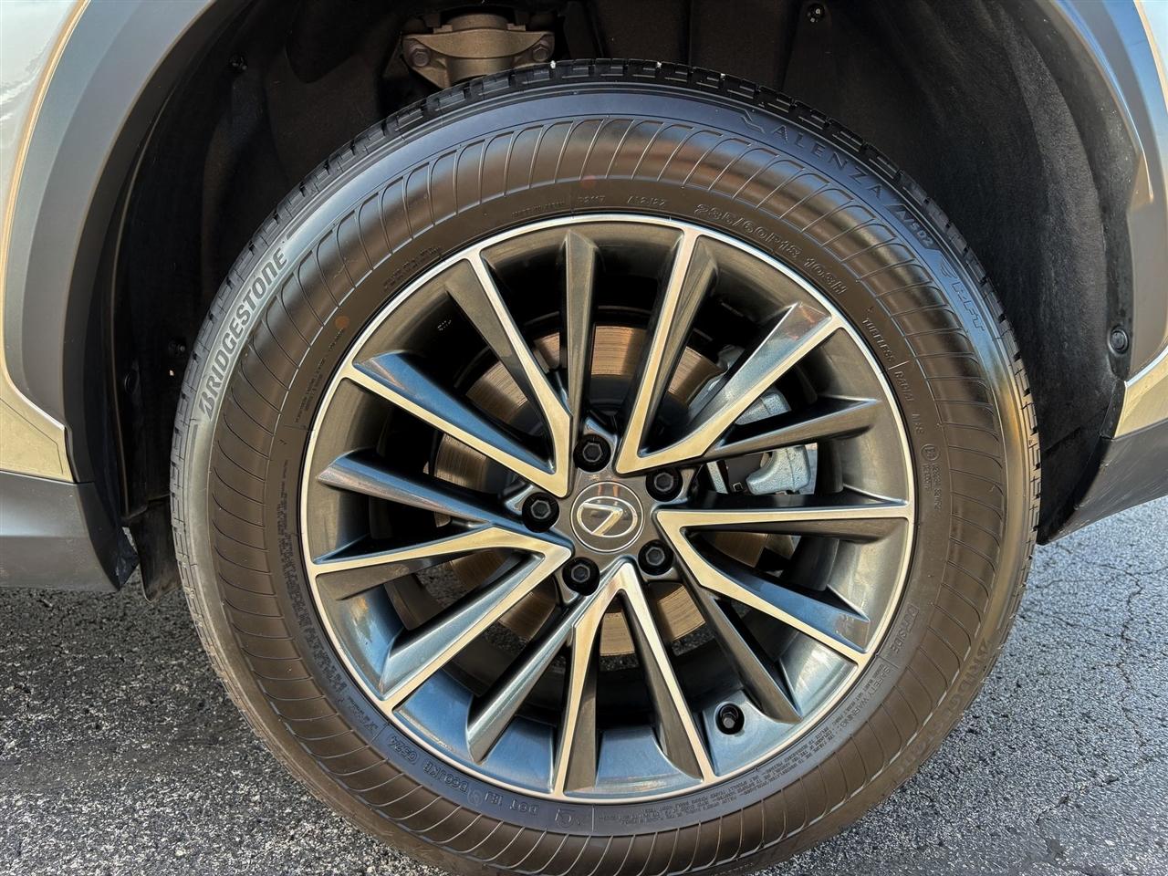 Lexus NX 350 Premium 2024