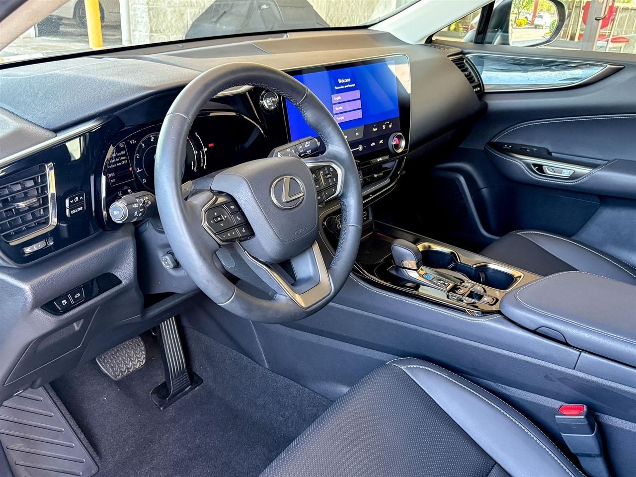 Lexus NX 350 Premium 2024