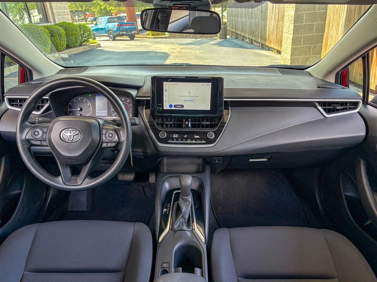 Toyota Corolla LE 2024
