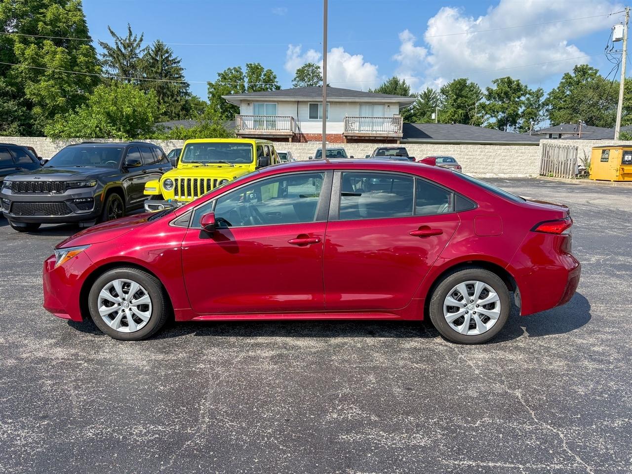 Toyota Corolla LE 2024