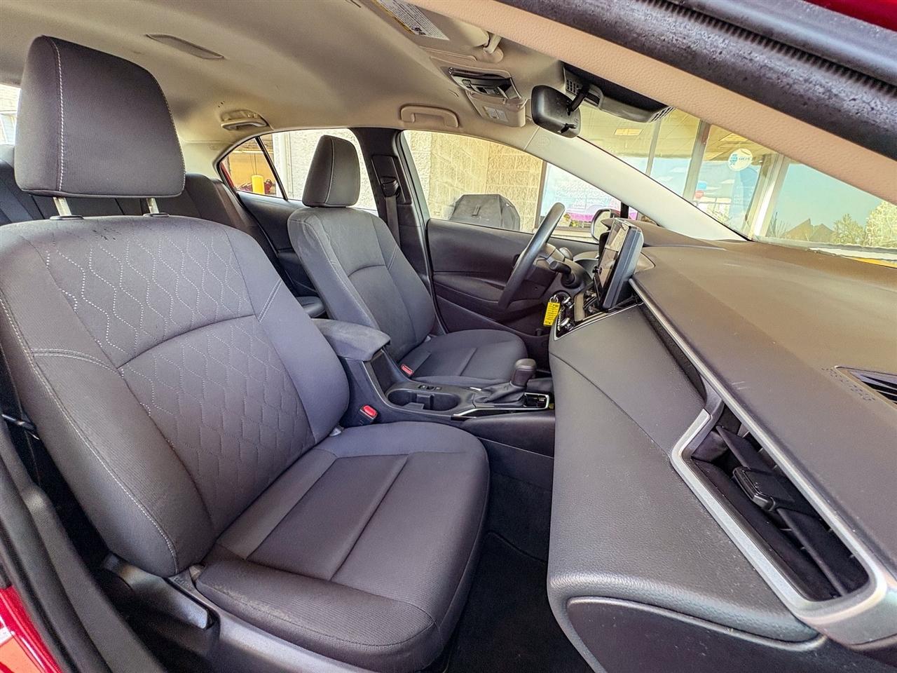 Toyota Corolla LE 2024