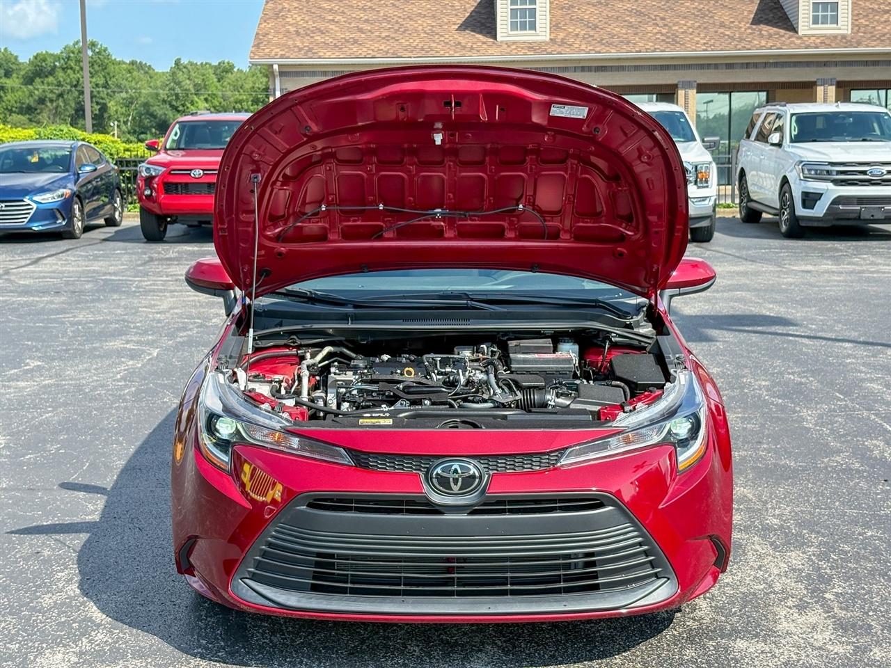 Toyota Corolla LE 2024