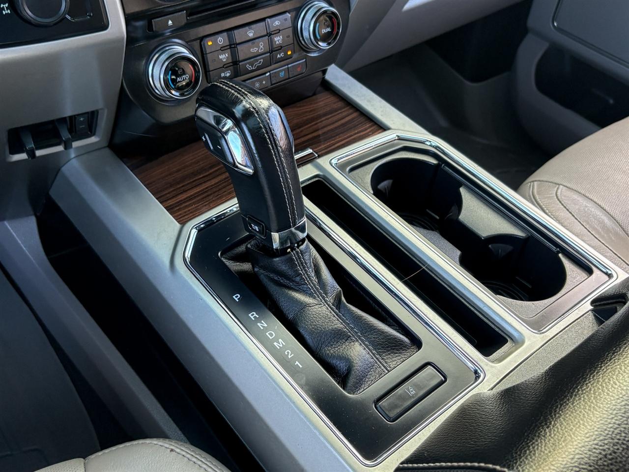 Ford F-150  2015