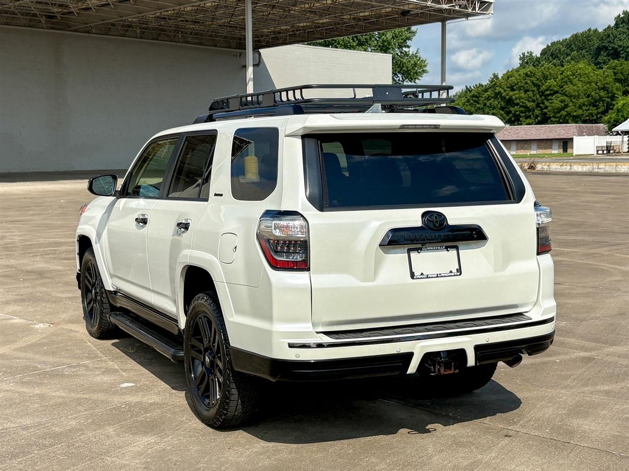 Toyota 4Runner Nightshade 4WD 2021