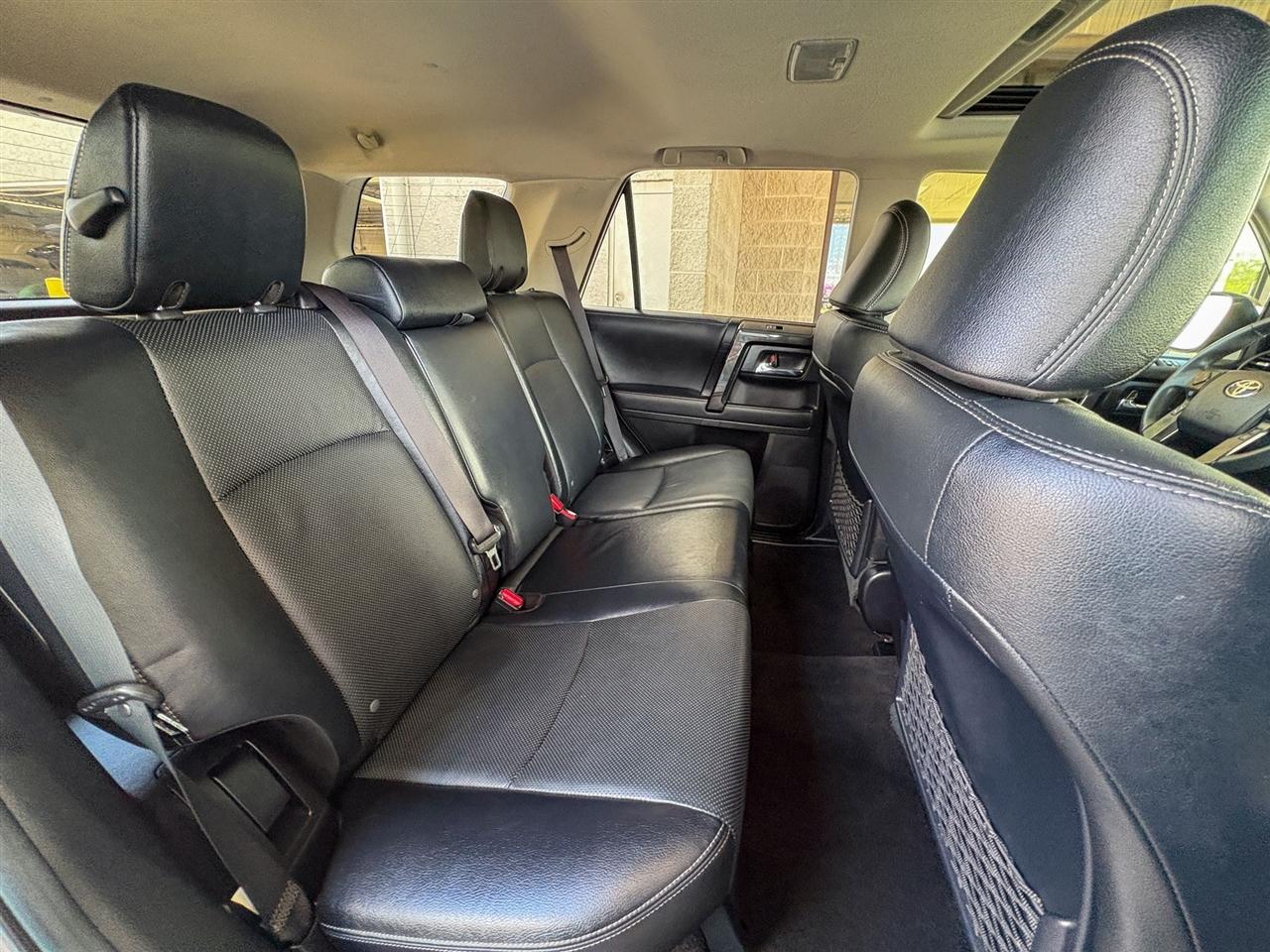 Toyota 4Runner Nightshade 4WD 2021