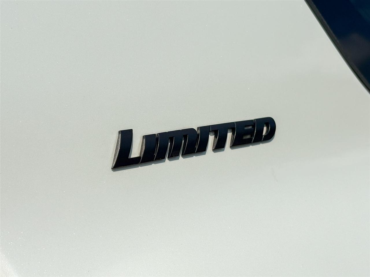 Toyota 4Runner Nightshade 4WD 2021