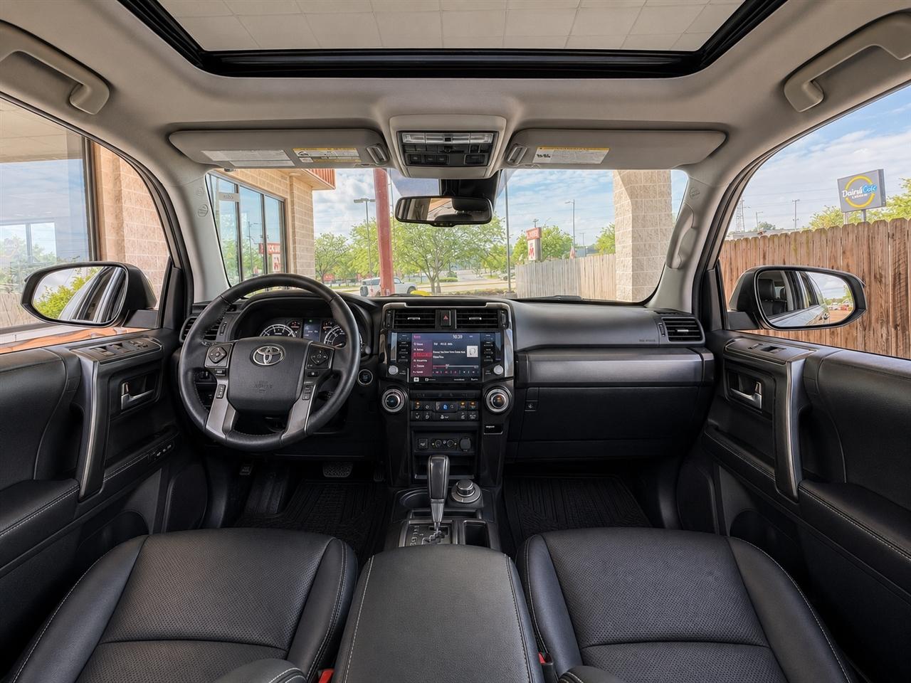 Toyota 4Runner Nightshade 4WD 2021