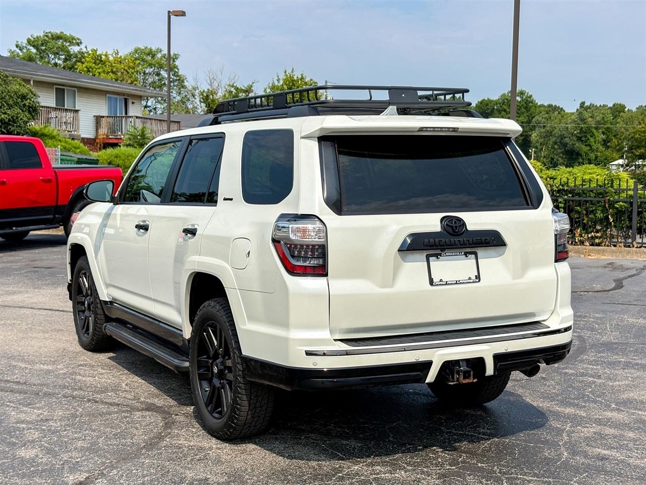 Toyota 4Runner Nightshade 4WD 2021
