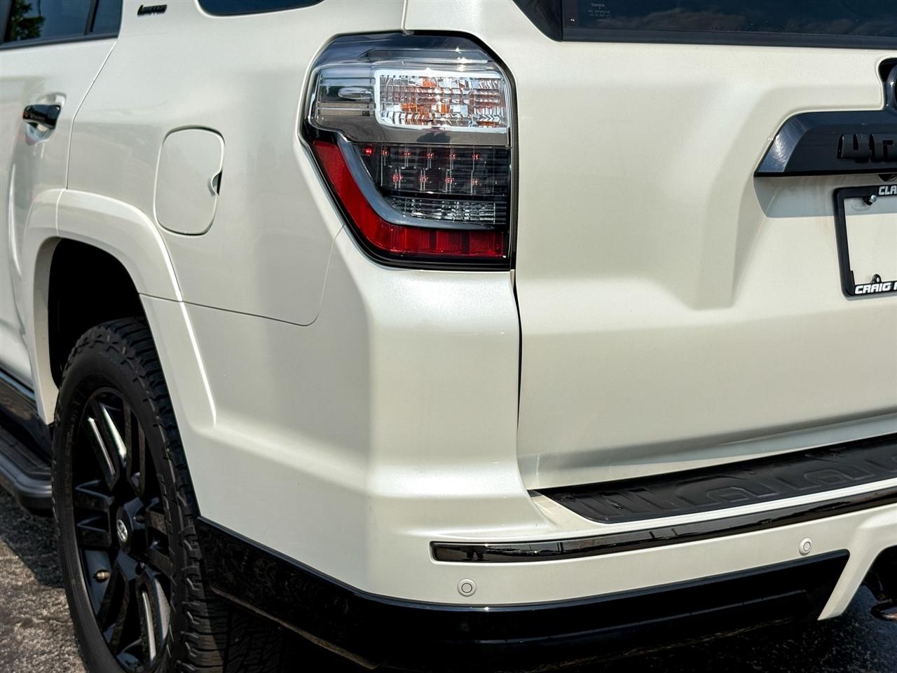 Toyota 4Runner Nightshade 4WD 2021