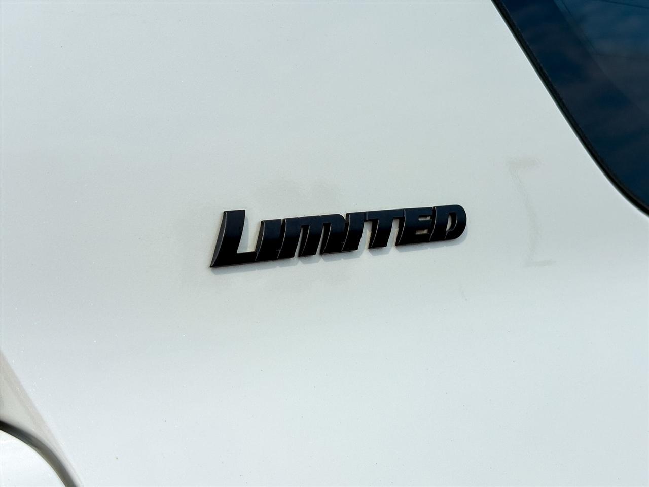 Toyota 4Runner Nightshade 4WD 2021