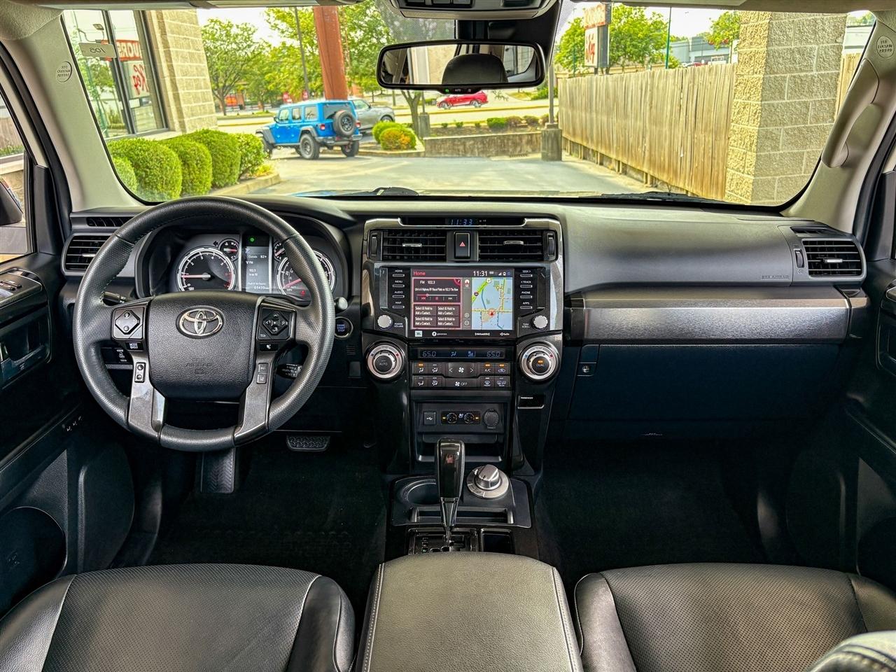 Toyota 4Runner Nightshade 4WD 2021