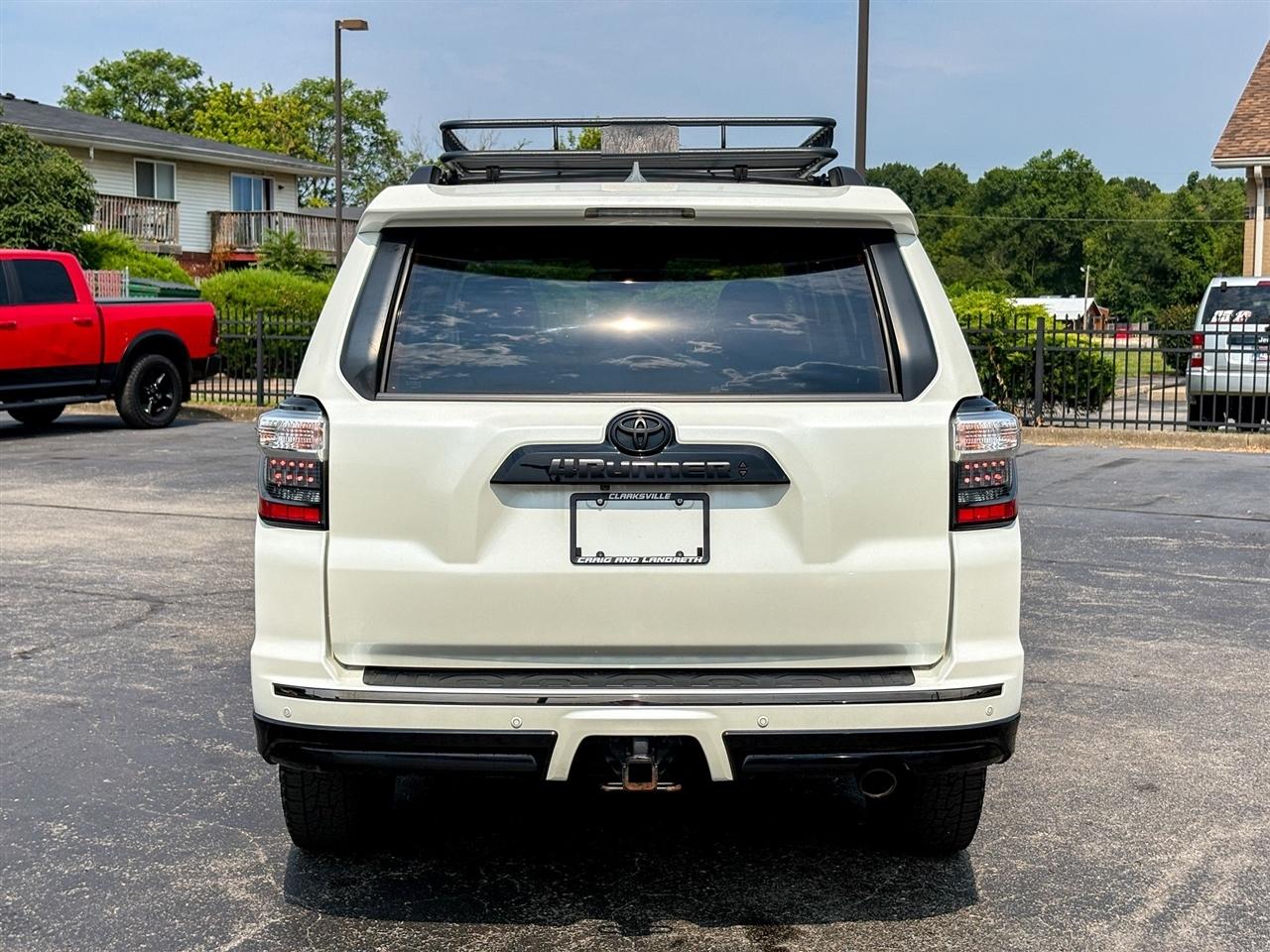 Toyota 4Runner Nightshade 4WD 2021