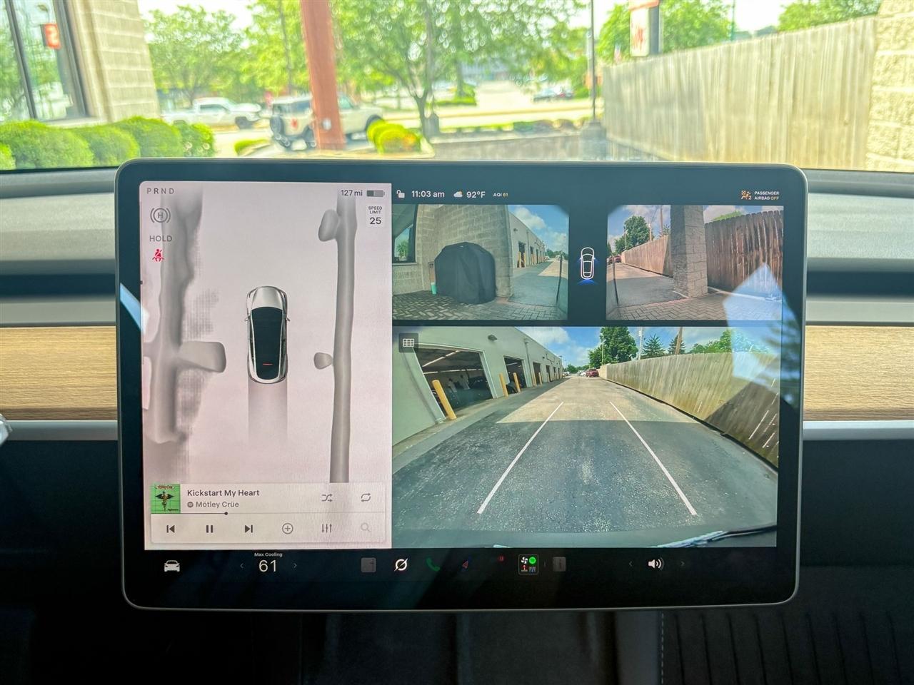 Tesla Model Y Long Range AWD 2024