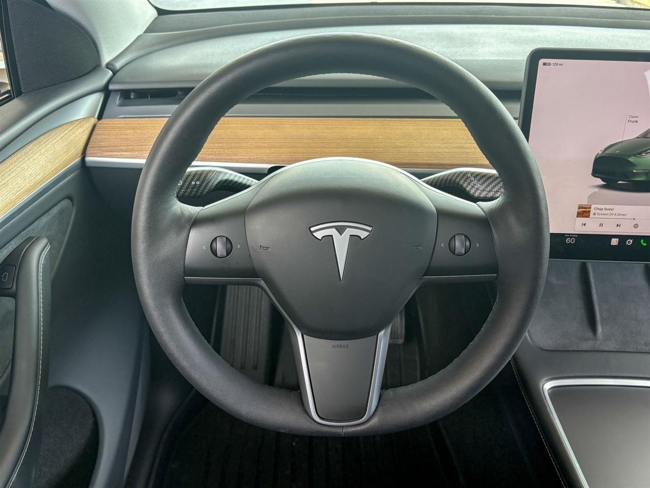 Tesla Model Y Long Range AWD 2024