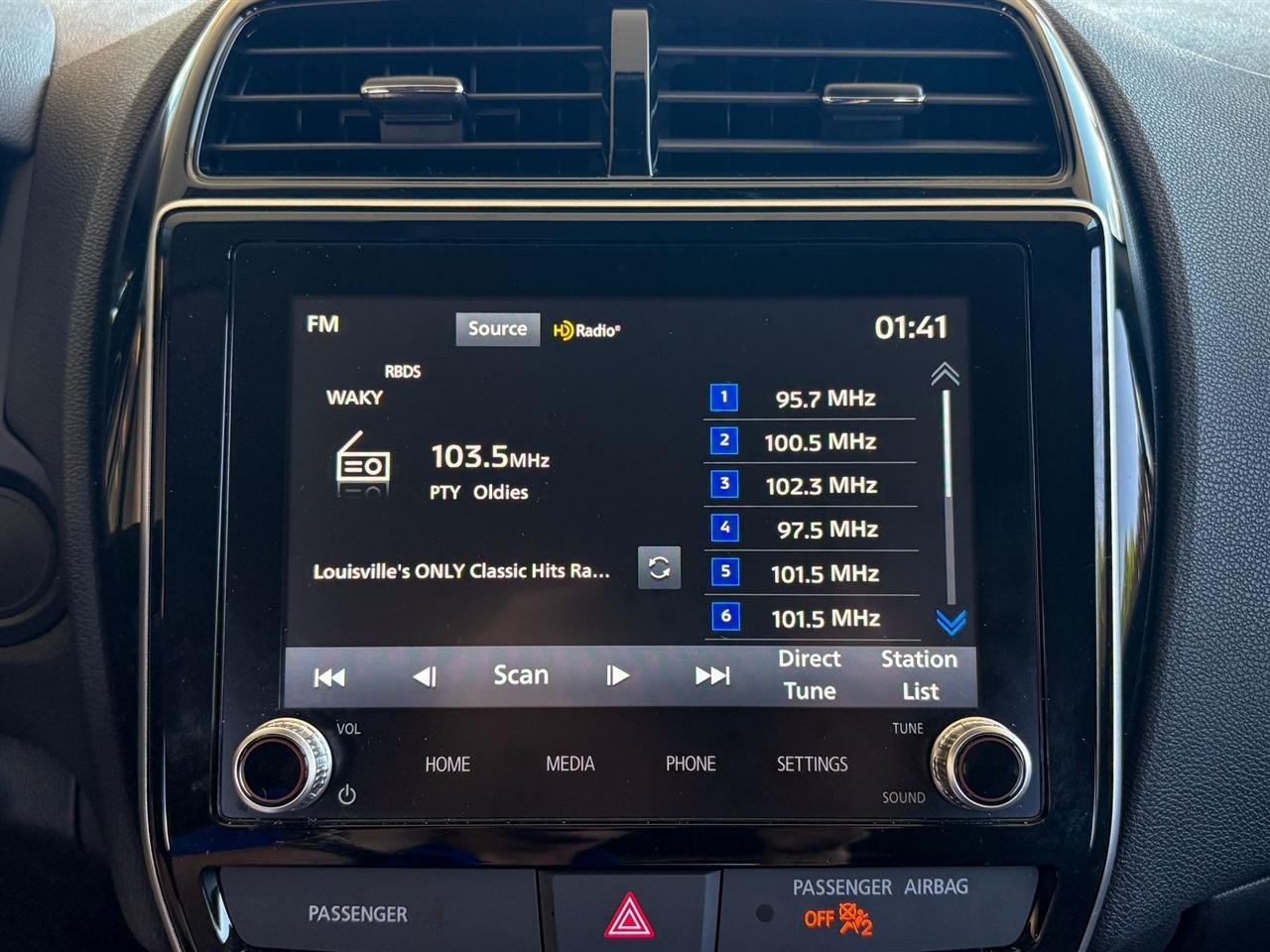 Mitsubishi Outlander Sport  2024