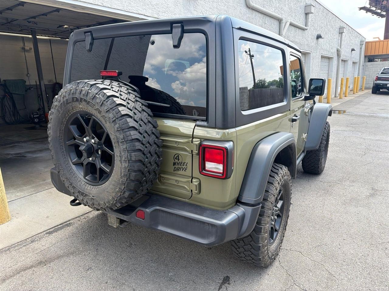 Jeep Wrangler Willys 2025