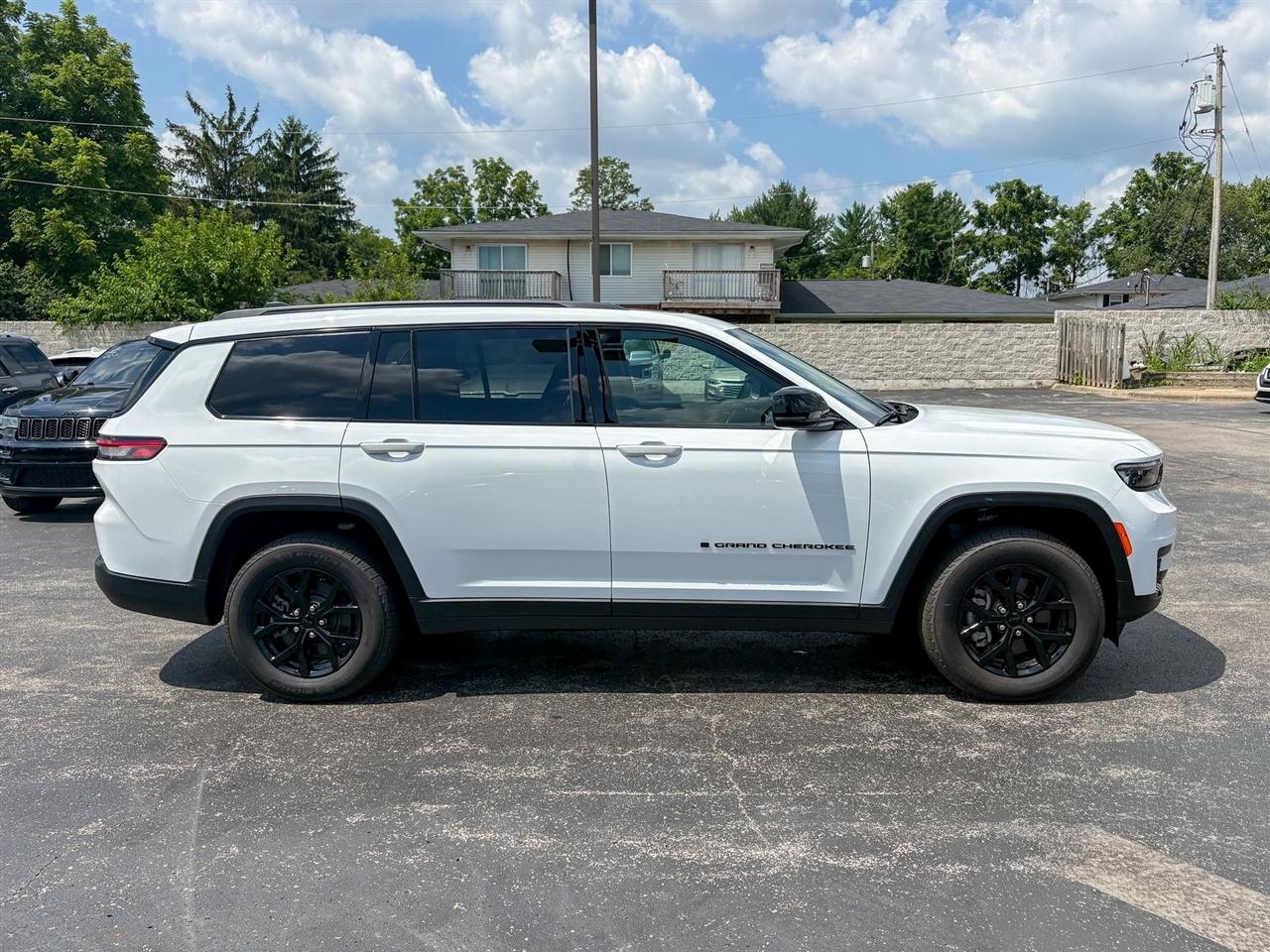 Jeep Grand Cherokee L  2025
