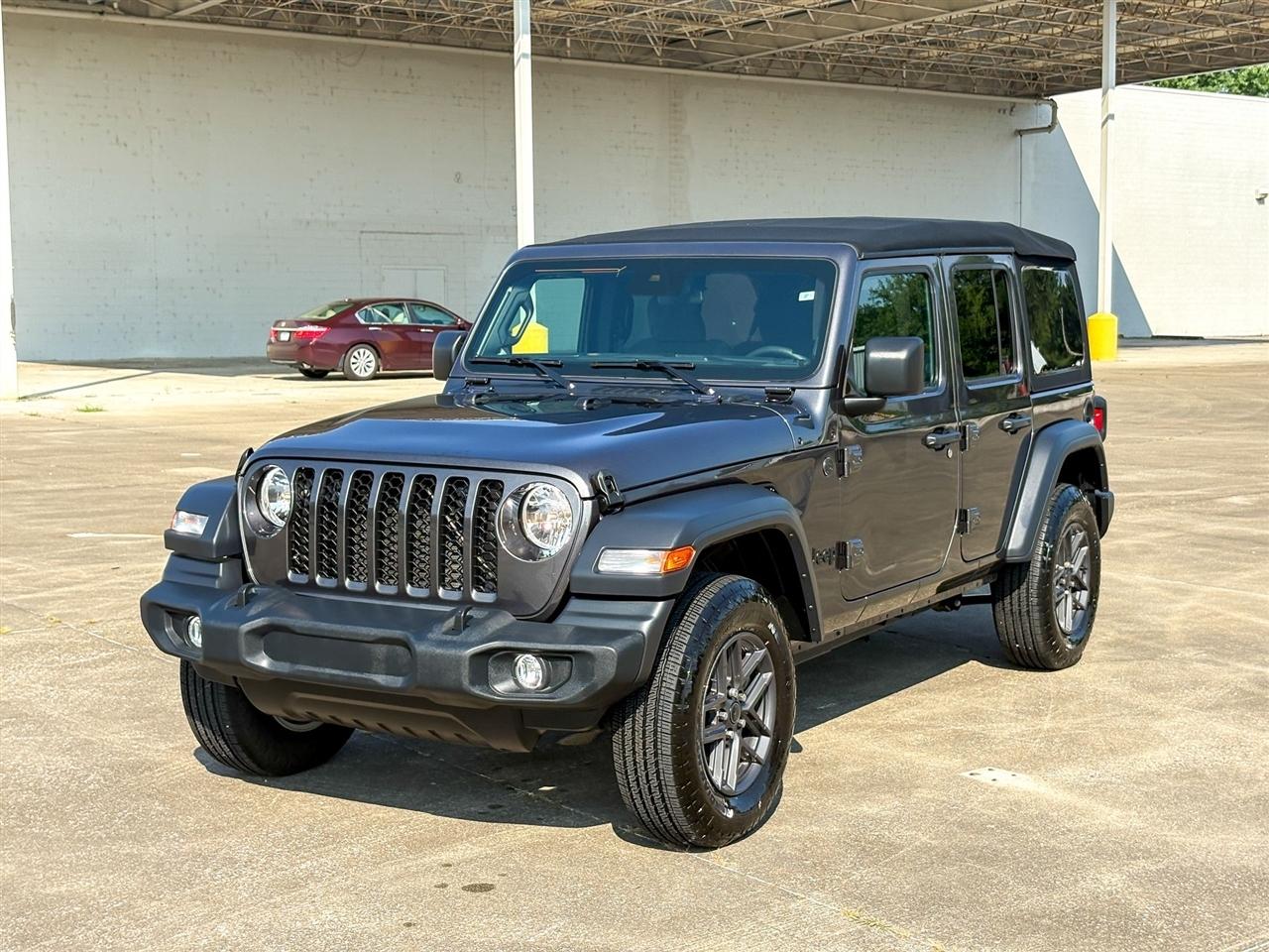 Jeep Wrangler Unlimited Sport S 4x4 2024
