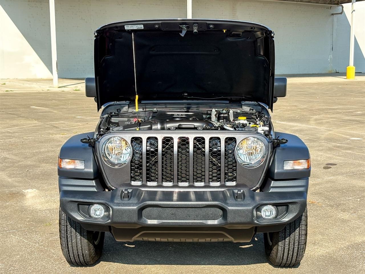 Jeep Wrangler Unlimited Sport S 4x4 2024