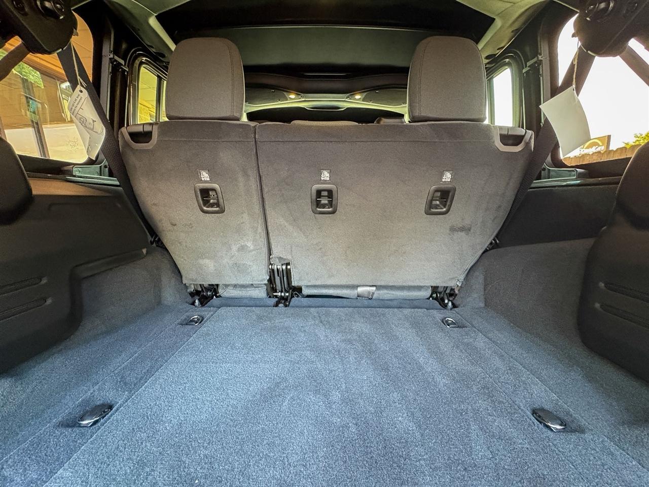 Jeep Wrangler Unlimited Sport S 4x4 2024
