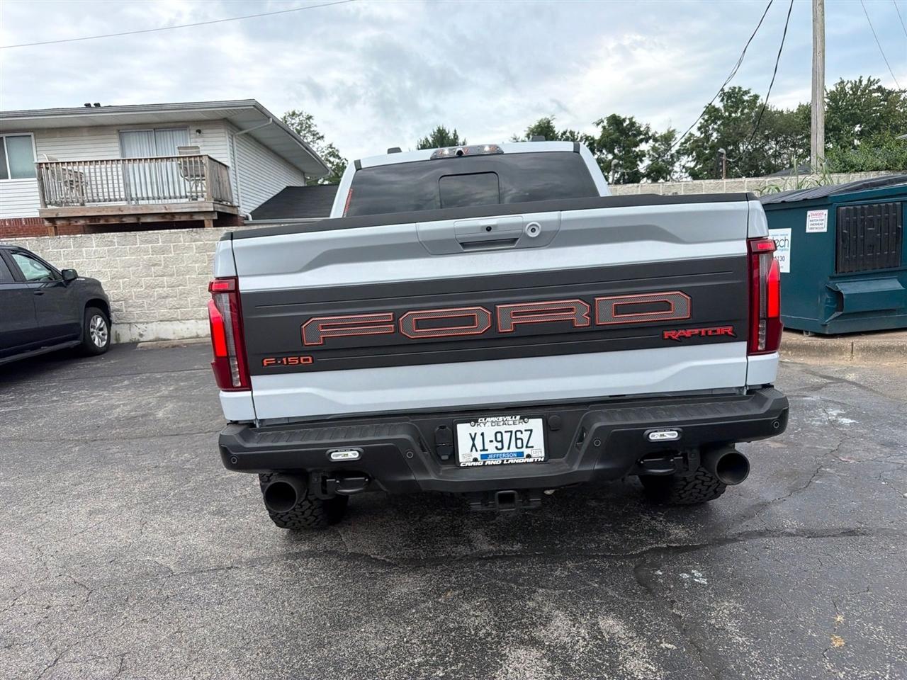 Ford F-150 Raptor SuperCrew 4WD 2025