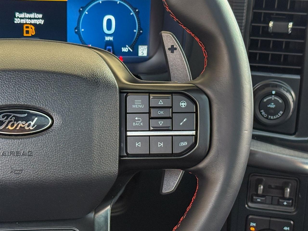 Ford F-150 Raptor SuperCrew 4WD 2025