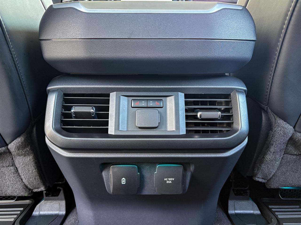 Ford F-150 Raptor SuperCrew 4WD 2025