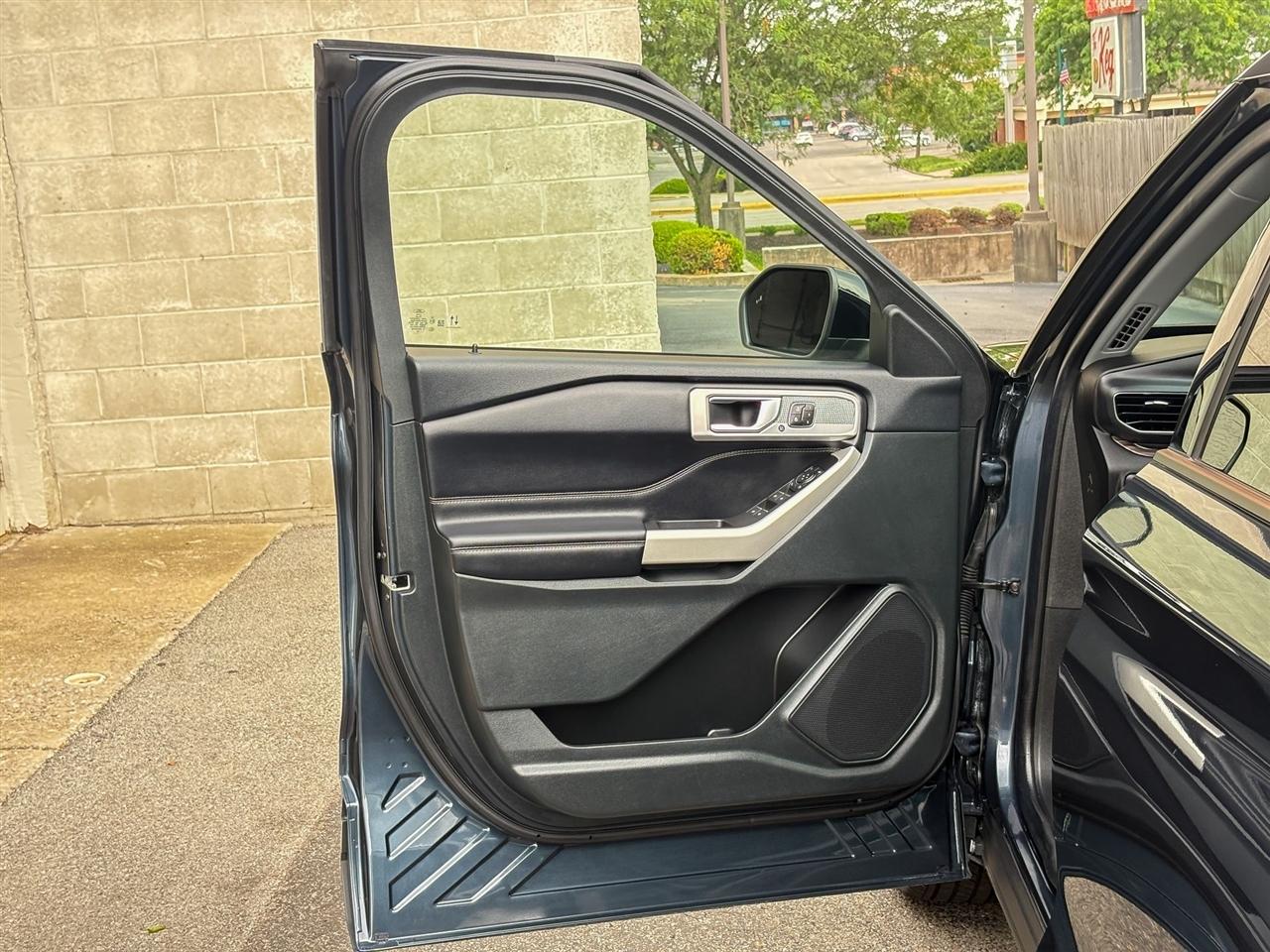 Ford Explorer  2022
