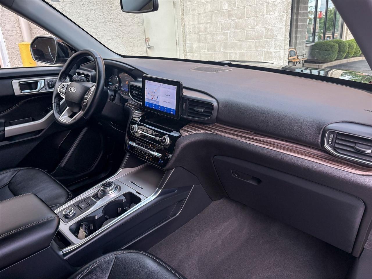 Ford Explorer  2022