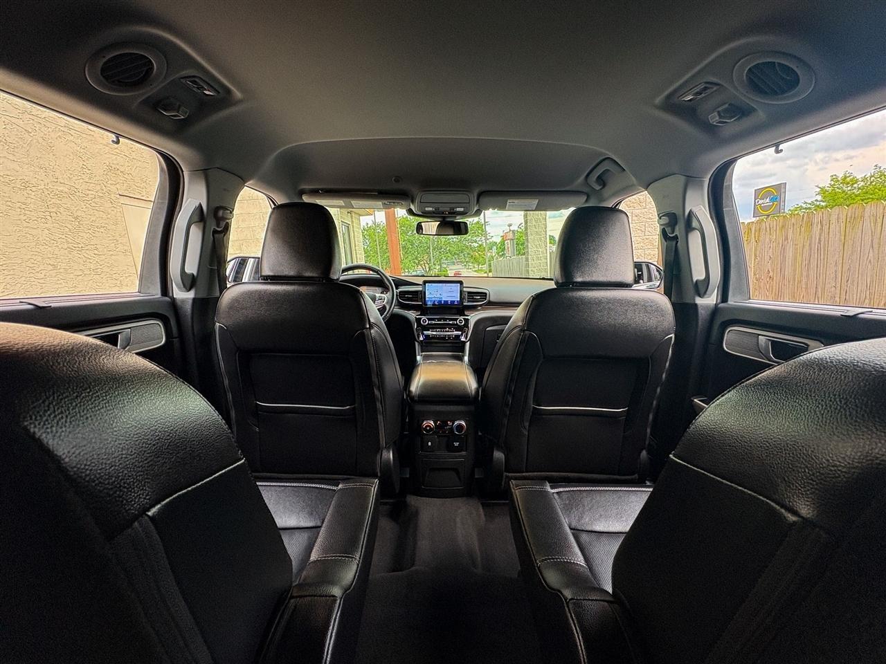 Ford Explorer  2022