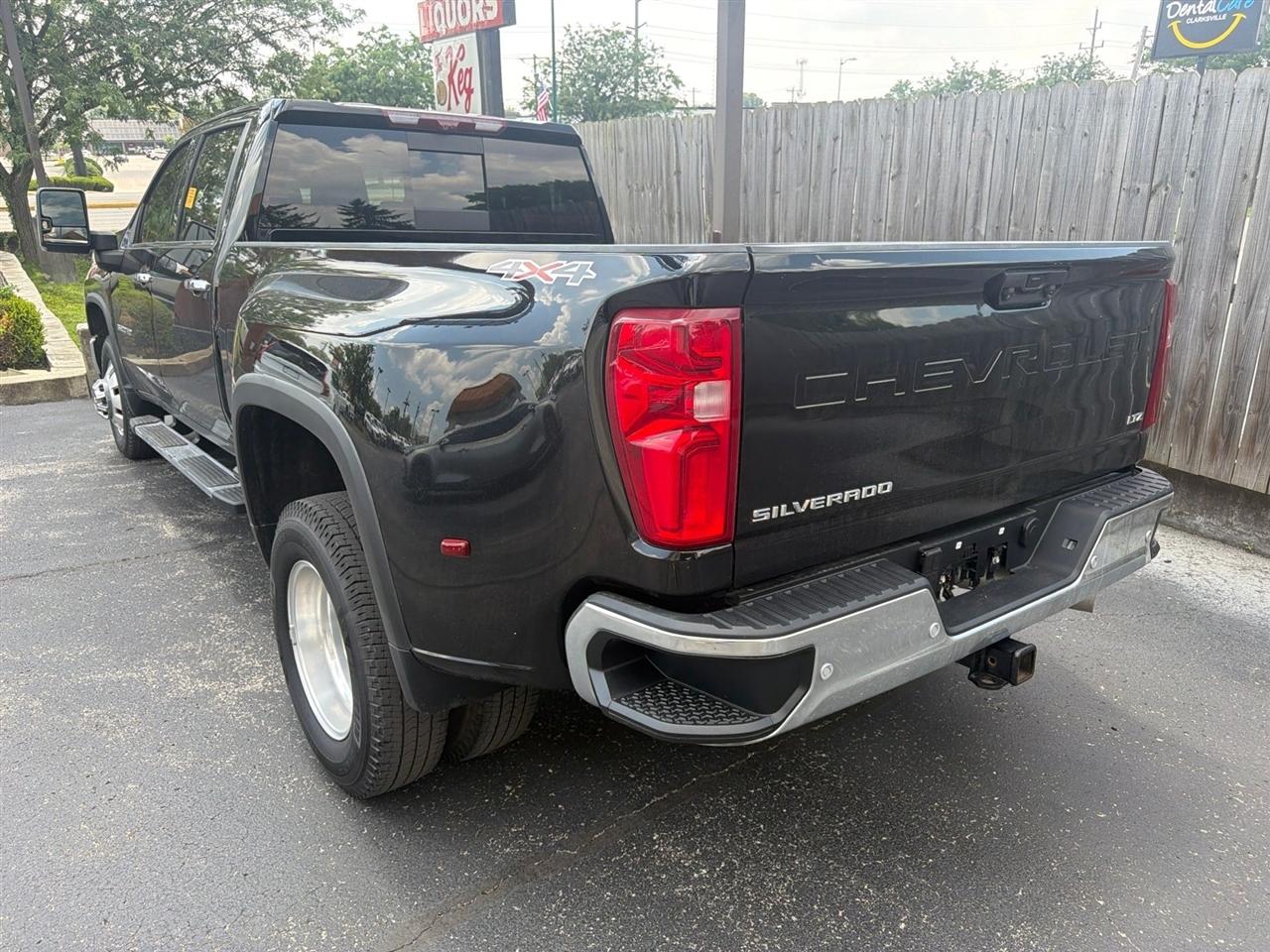 Chevrolet Silverado 3500HD  2025