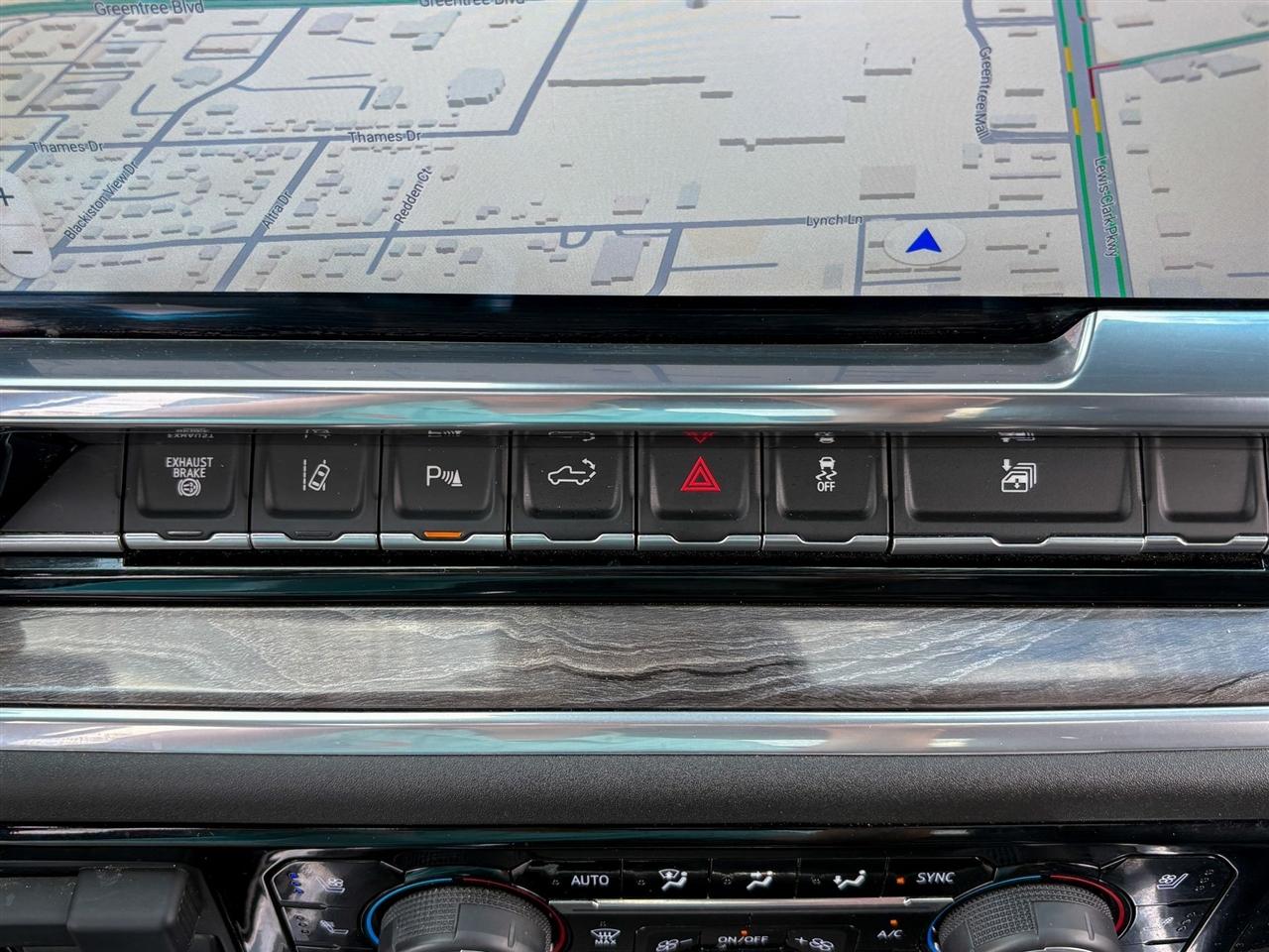 Chevrolet Silverado 3500HD LTZ Crew Cab DRW 4WD 2025