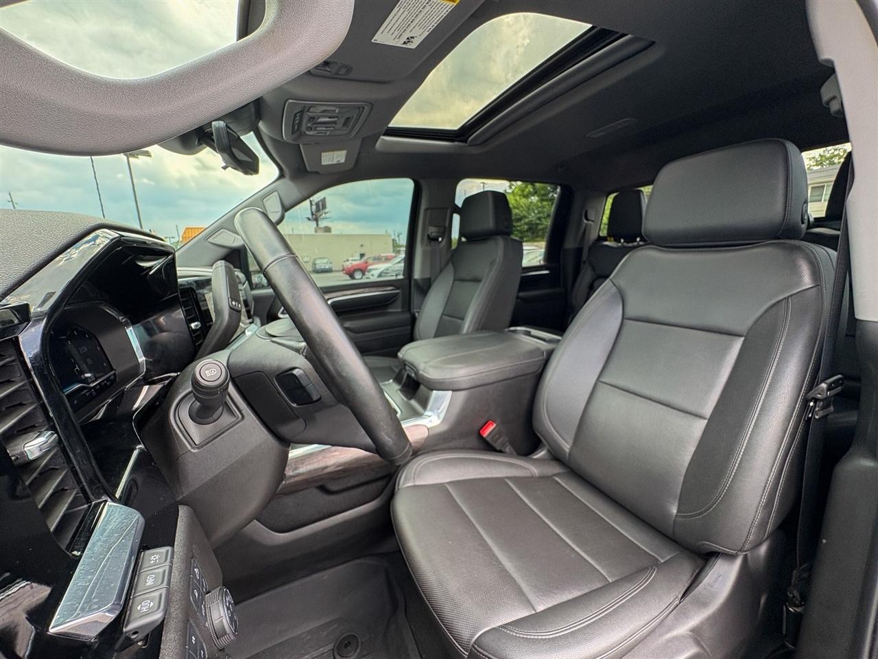 Chevrolet Silverado 3500HD LTZ Crew Cab DRW 4WD 2025