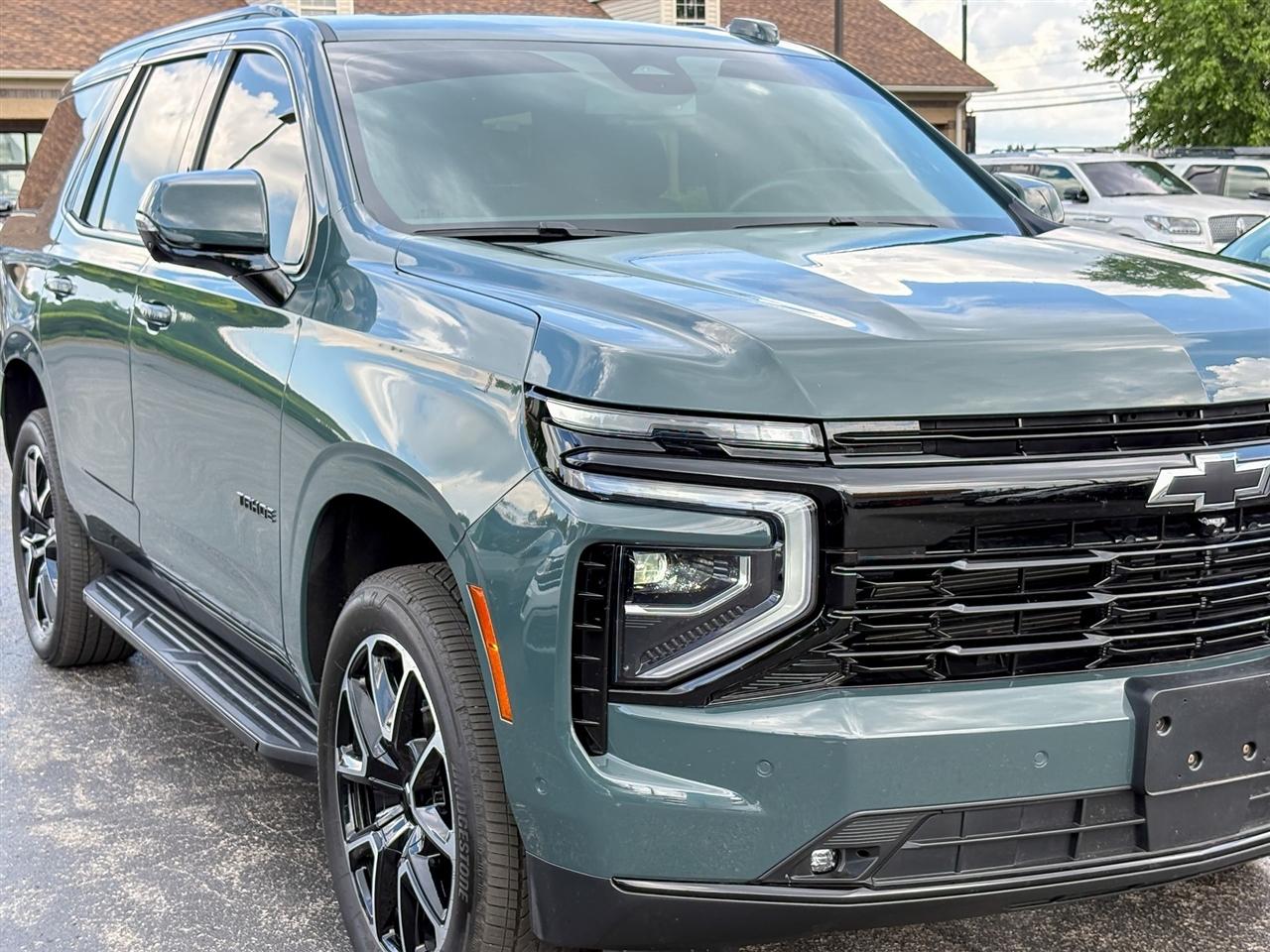 Chevrolet Tahoe RST 4WD 2026